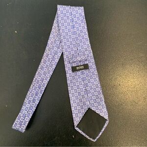 Hugo Boss lilac graphic silk tie 100% silk Tie